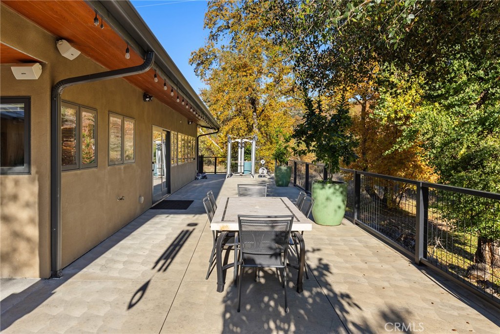 12352 Centerville Road