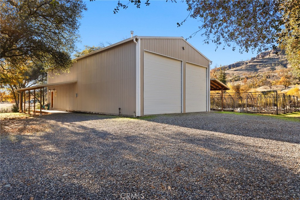 12352 Centerville Road