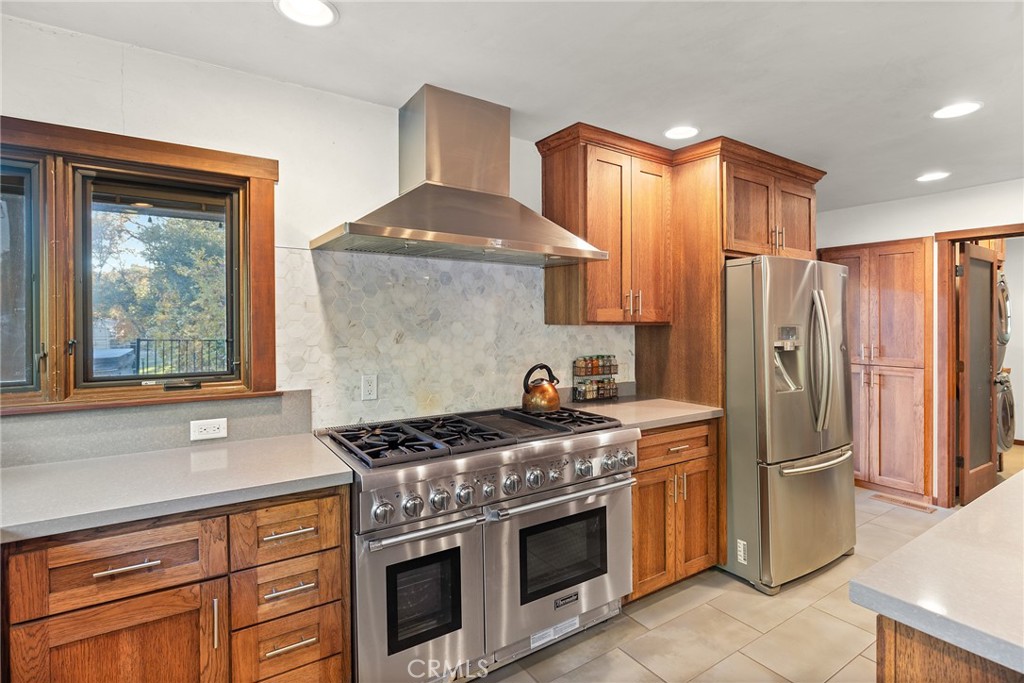 12352 Centerville Road