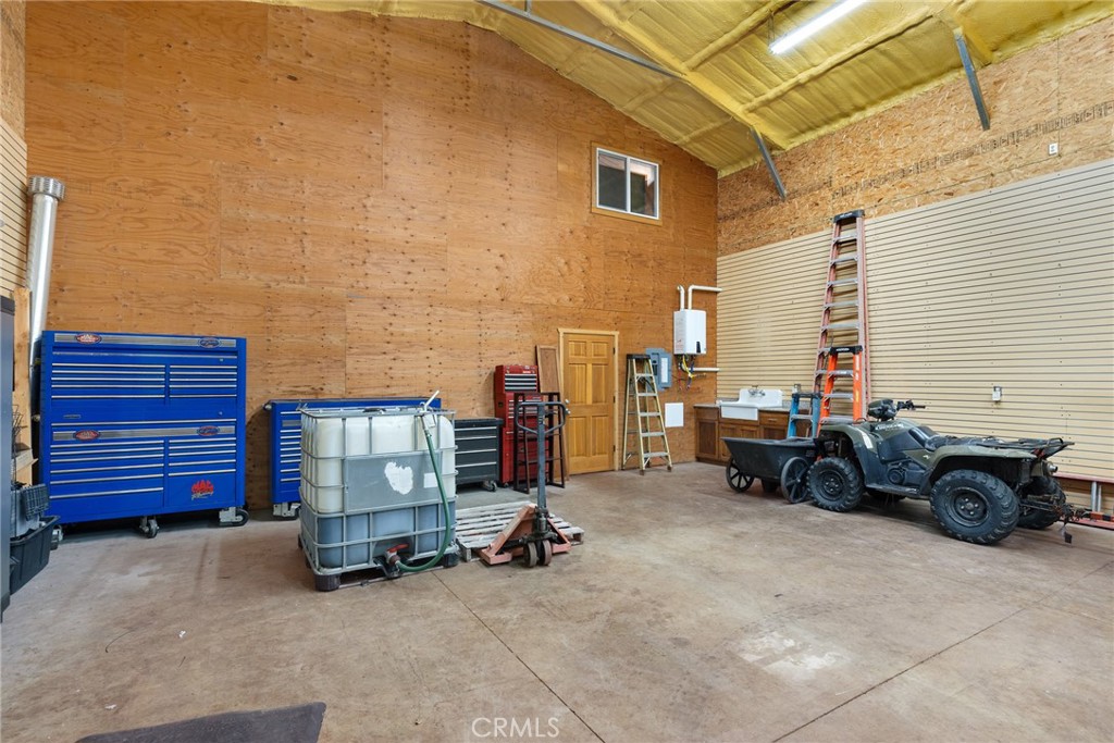 12352 Centerville Road