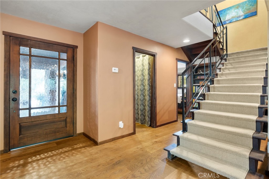 12352 Centerville Road