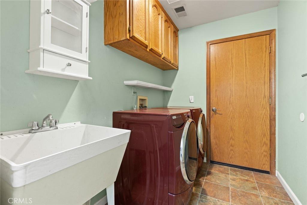 10 Roseanna Court