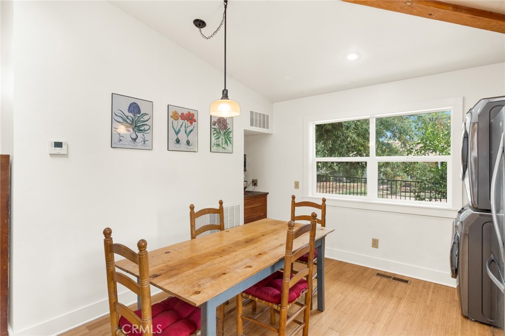 10 Roseanna Court