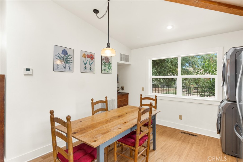 10 Roseanna Court