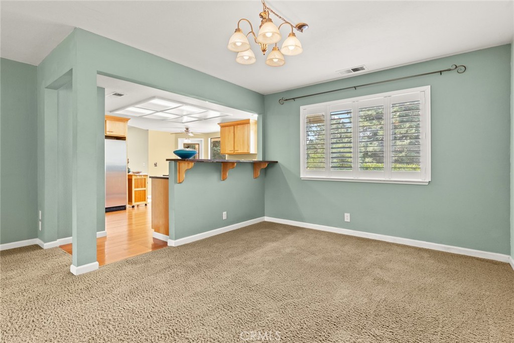 10 Roseanna Court