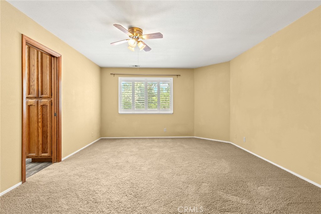 10 Roseanna Court
