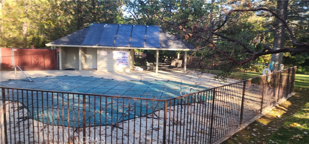 14900 Woodland Park