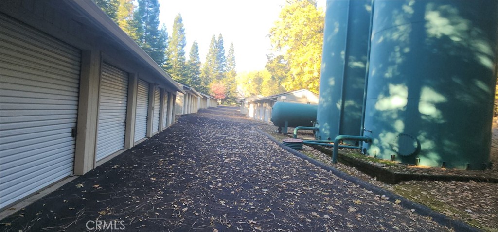 14900 Woodland Park