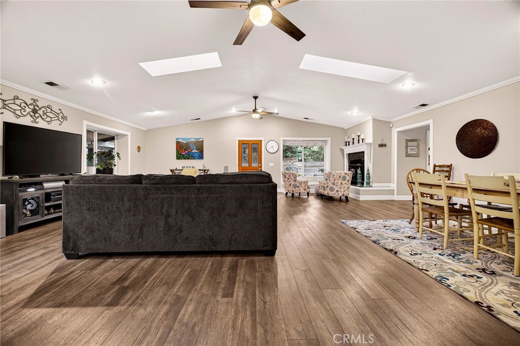 1636 Oak Park