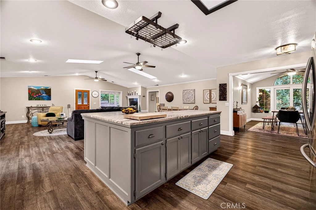 1636 Oak Park