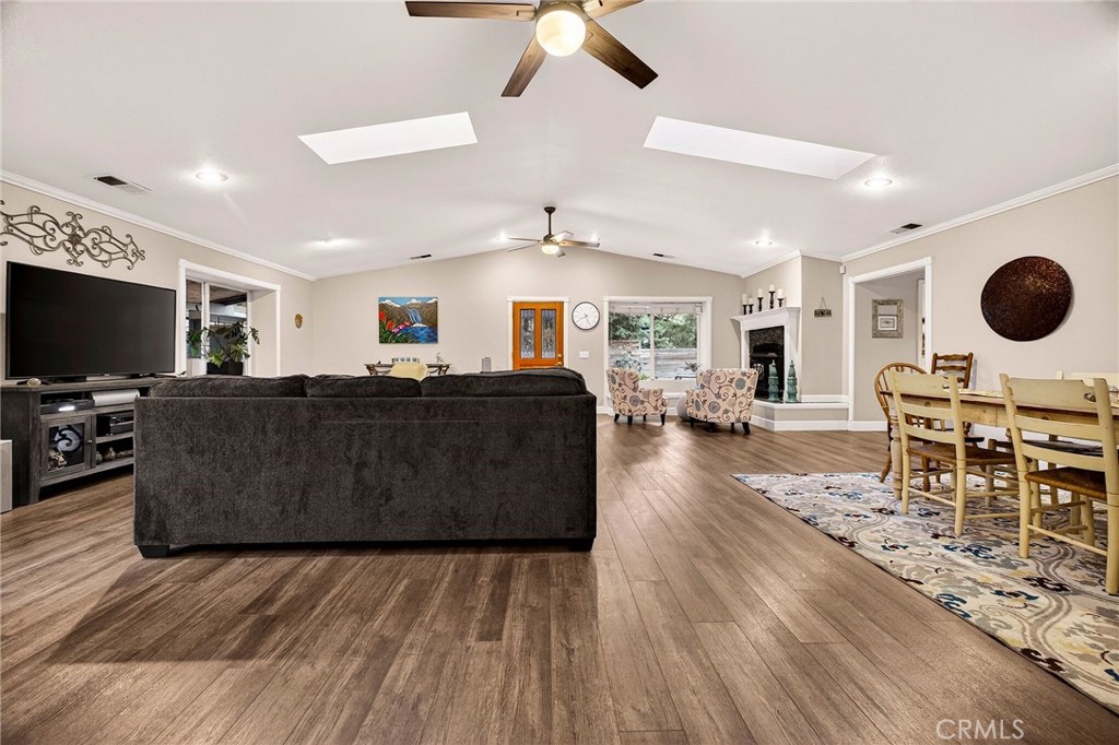 1636 Oak Park