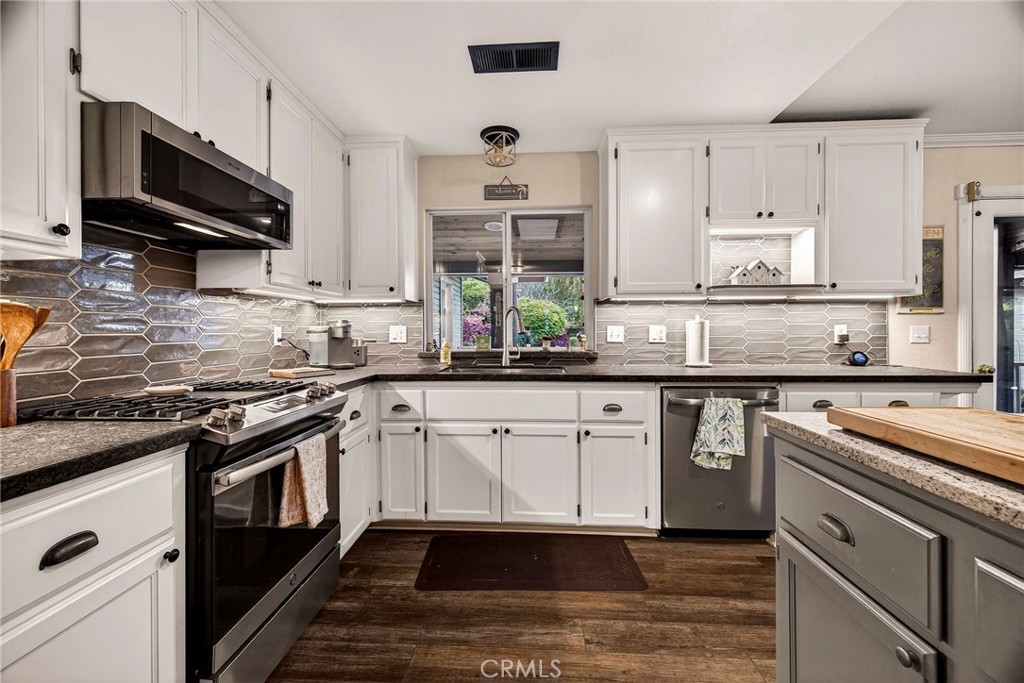 1636 Oak Park