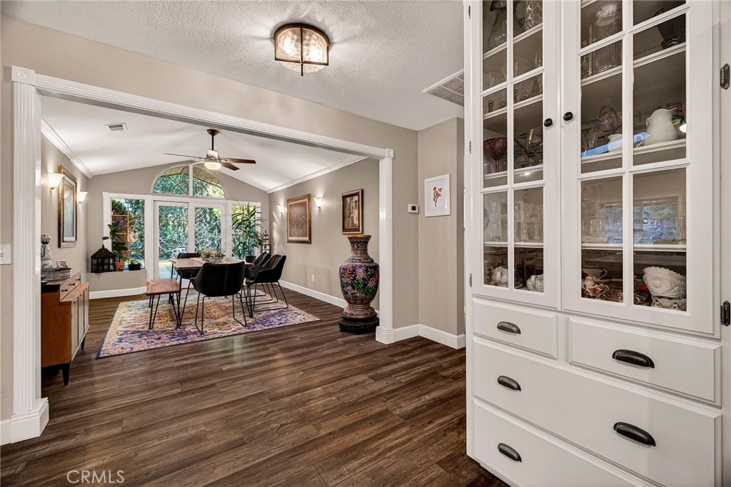 1636 Oak Park