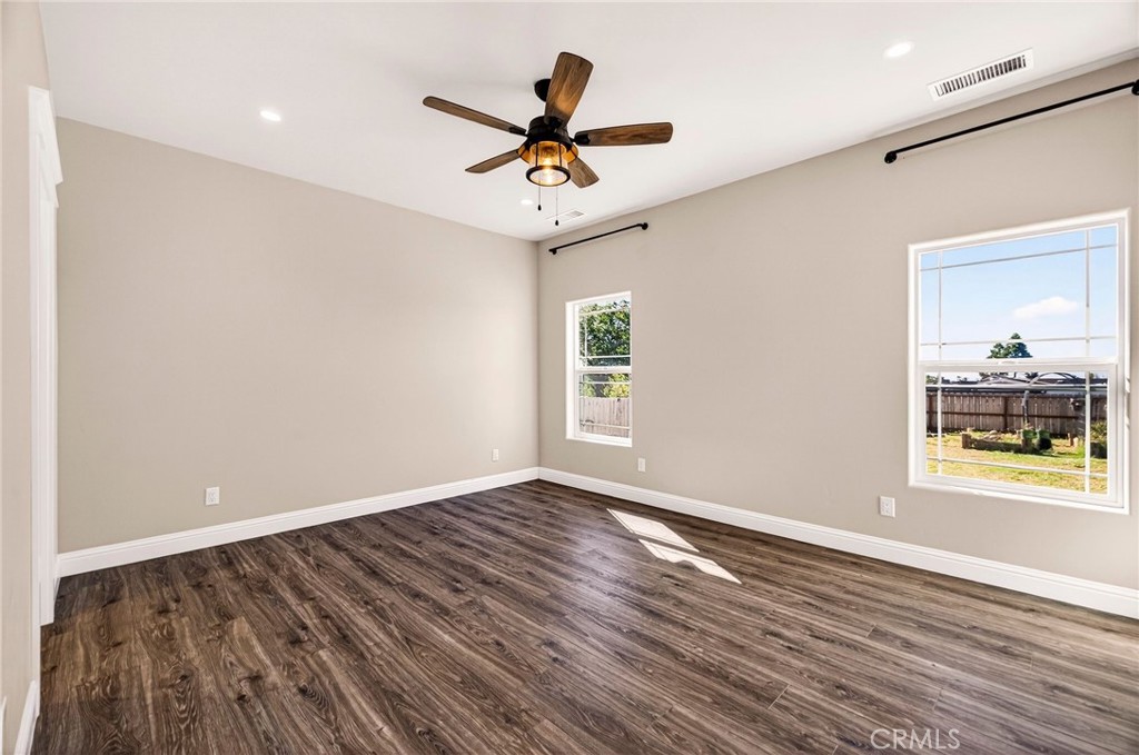 1390 Bennett