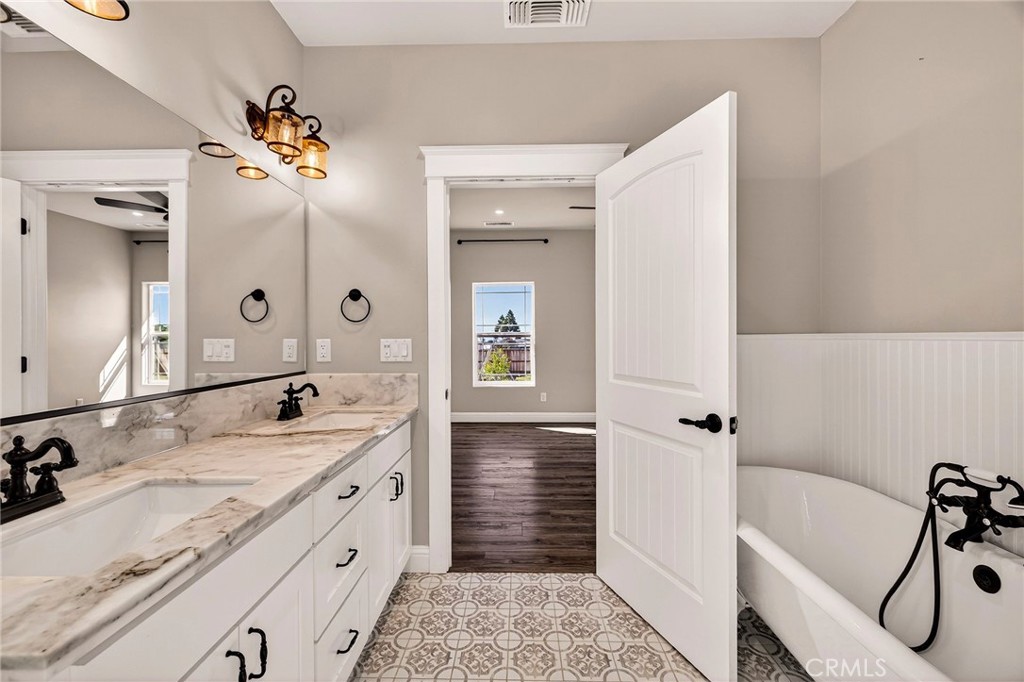 1390 Bennett