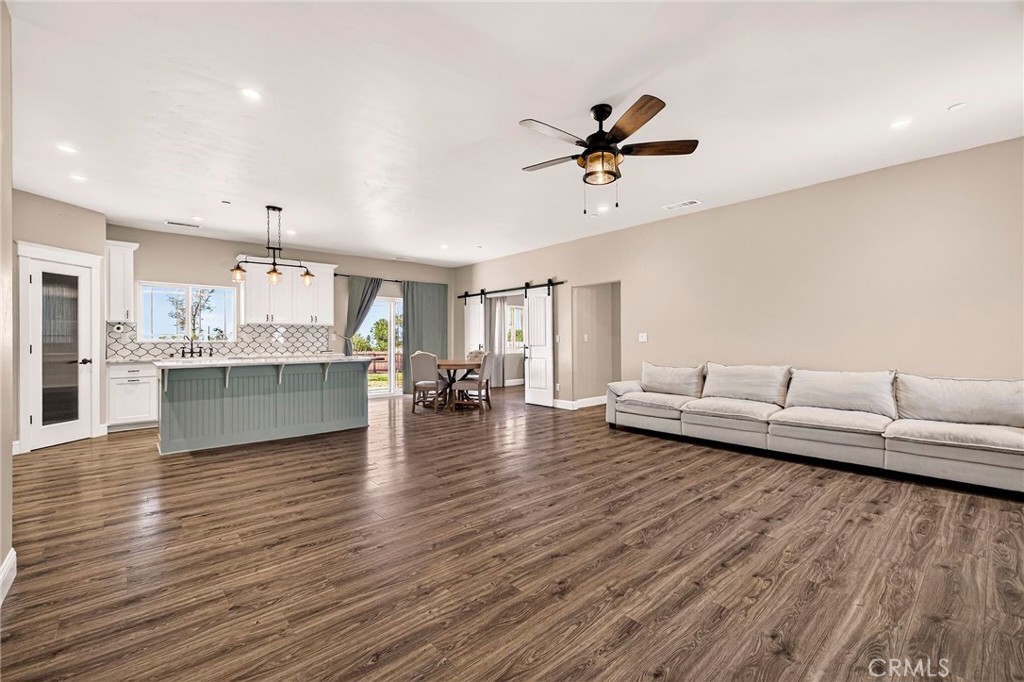1390 Bennett