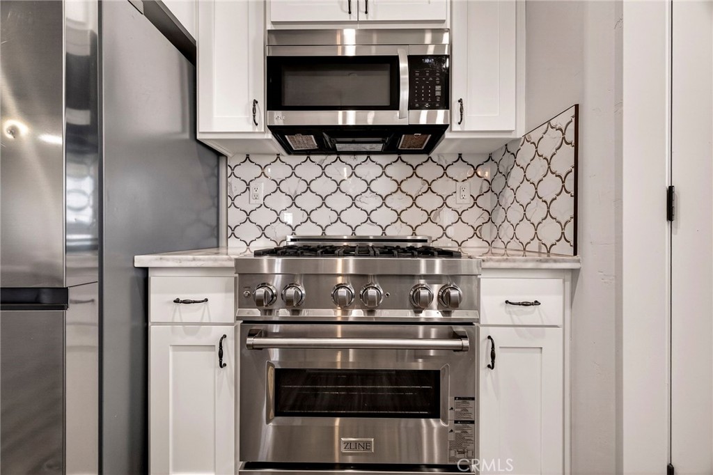 1390 Bennett