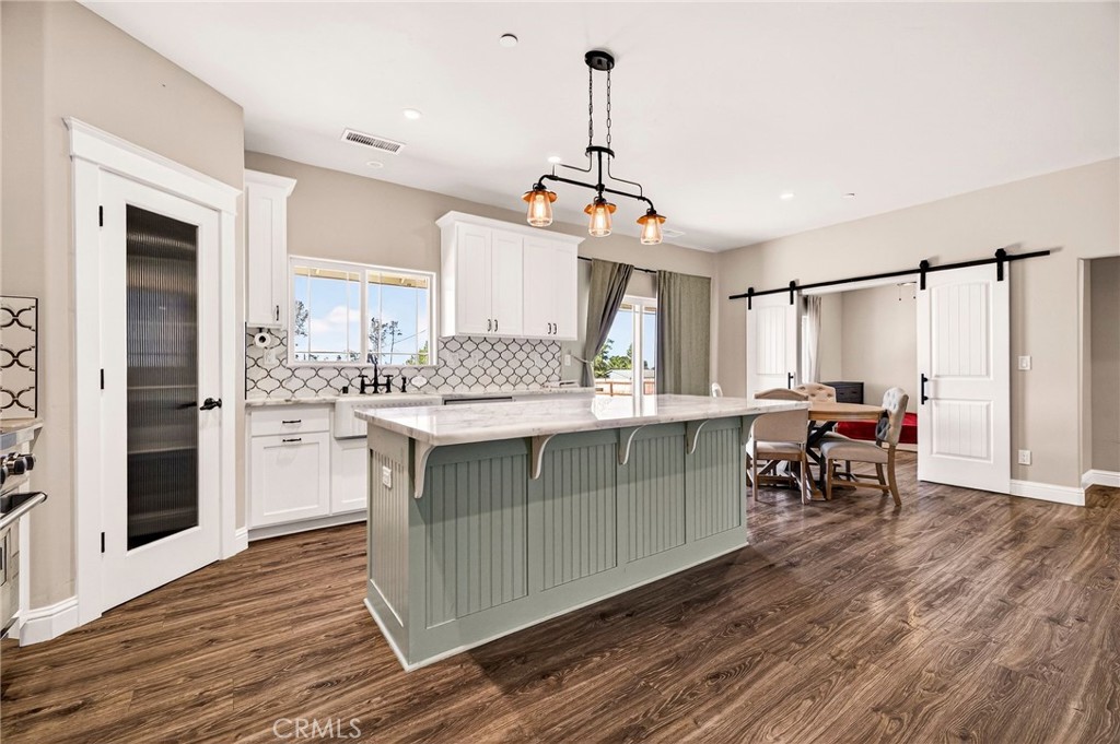 1390 Bennett