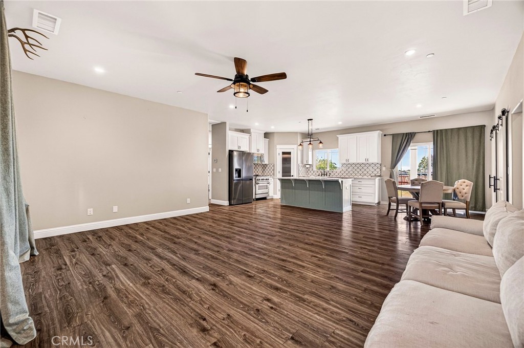 1390 Bennett