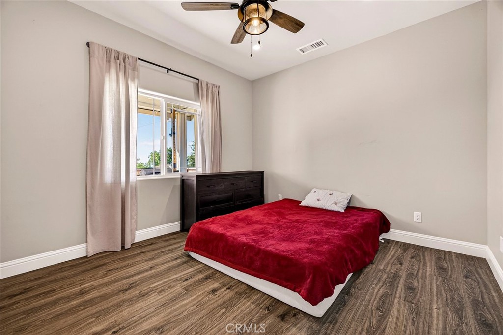 1390 Bennett
