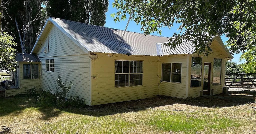 42528 County Road 1