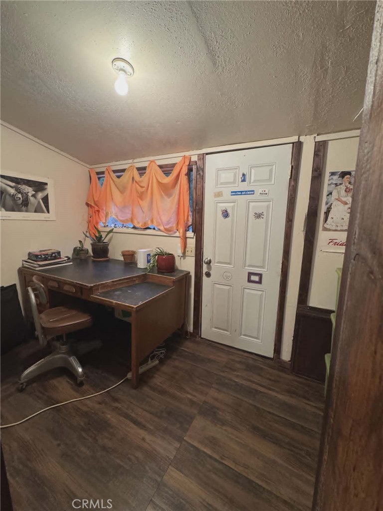 311 Hollow Oak