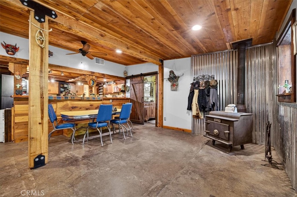 311 Hollow Oak