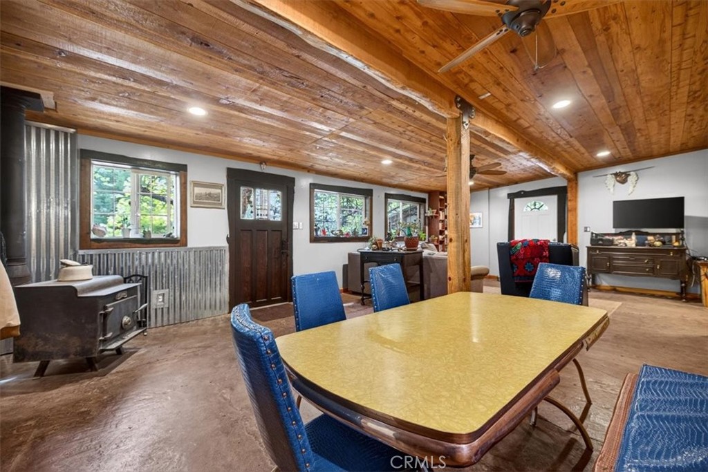 311 Hollow Oak