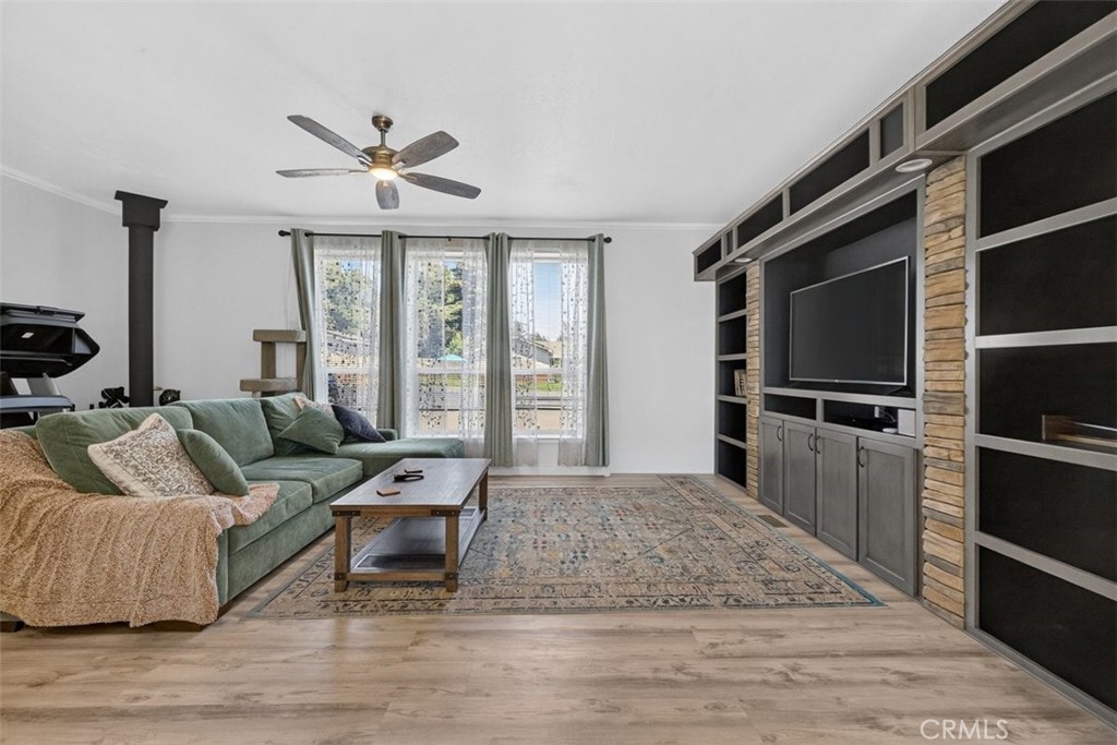 6205 Lancaster