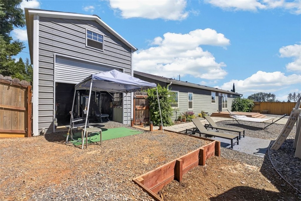 6205 Lancaster
