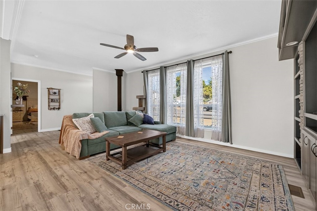 6205 Lancaster