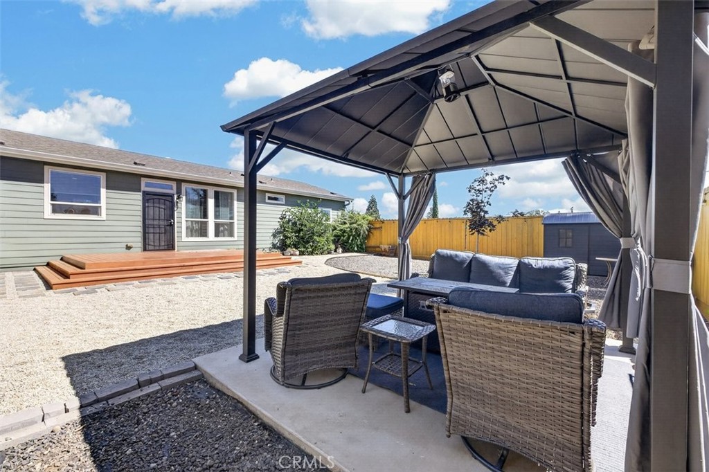 6205 Lancaster