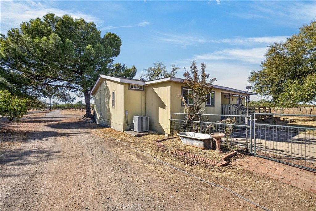 4002 Hicks