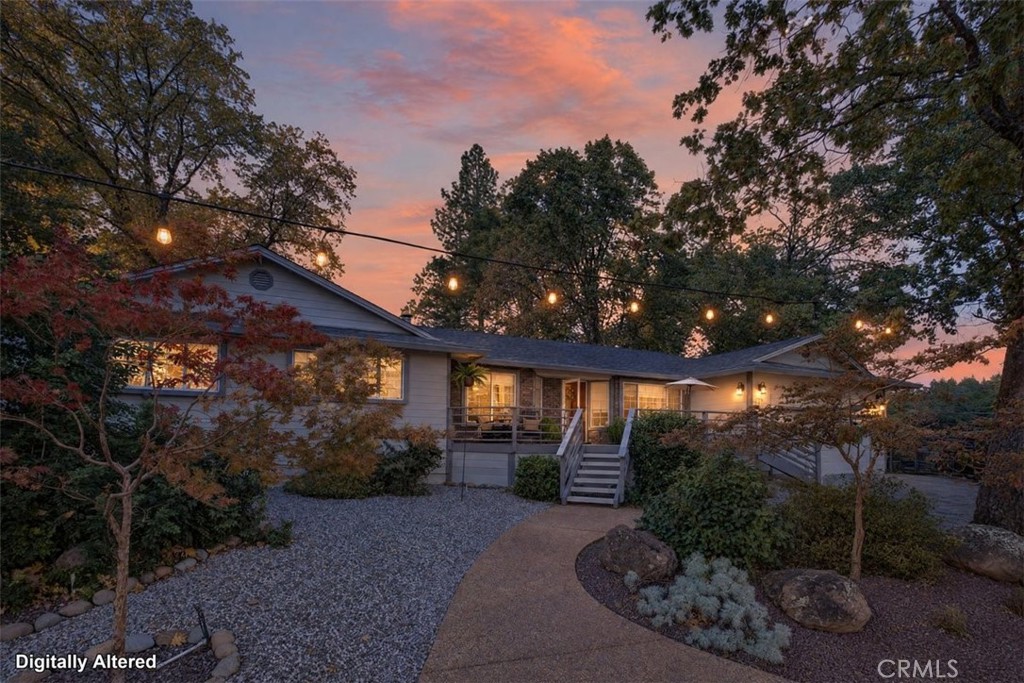 271 Pinewood