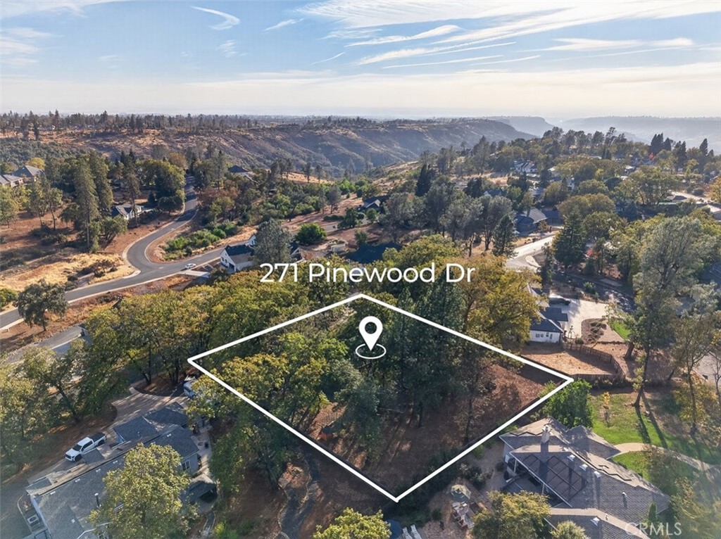 271 Pinewood