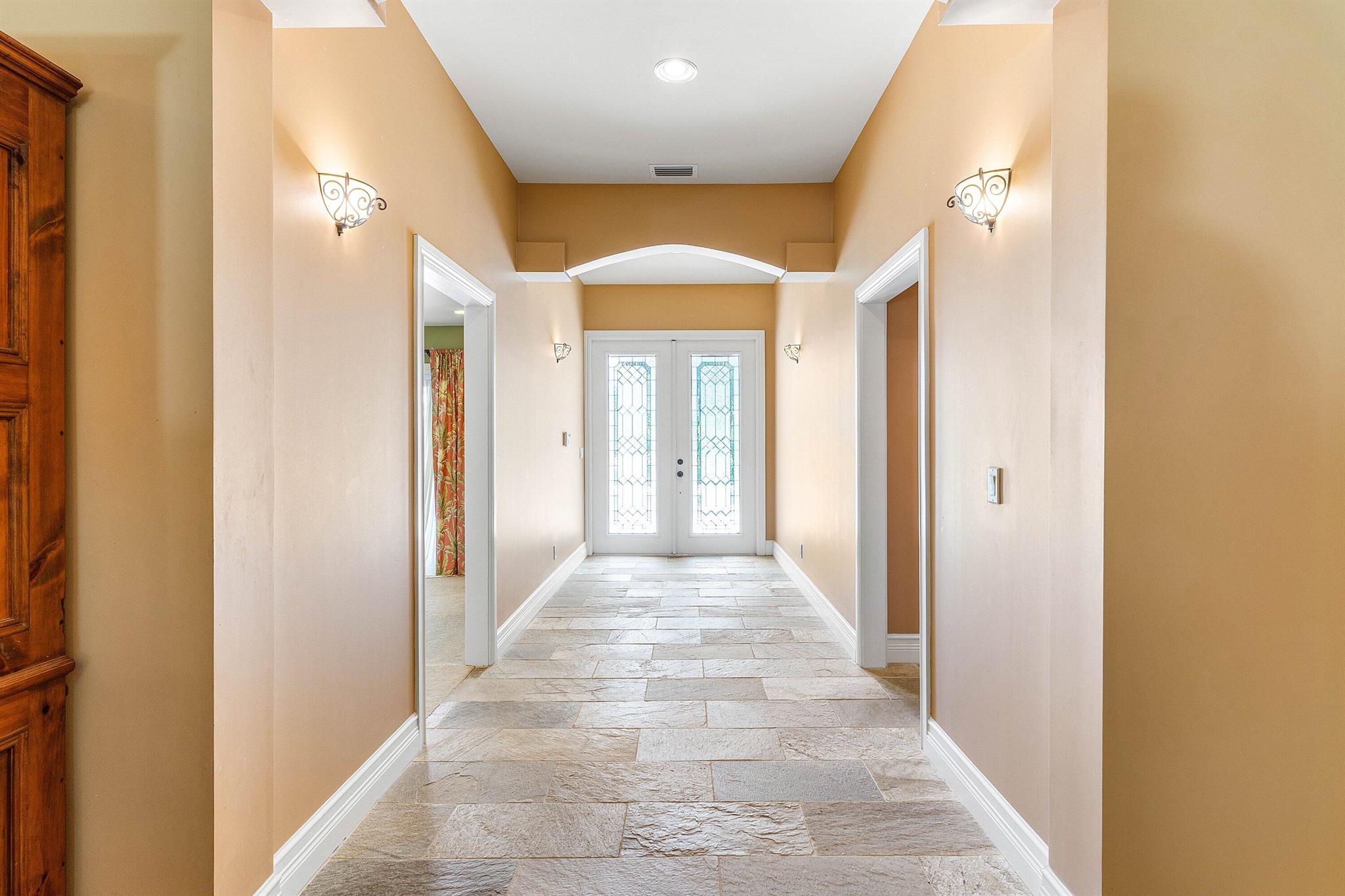 10295 Saint Andrews Road