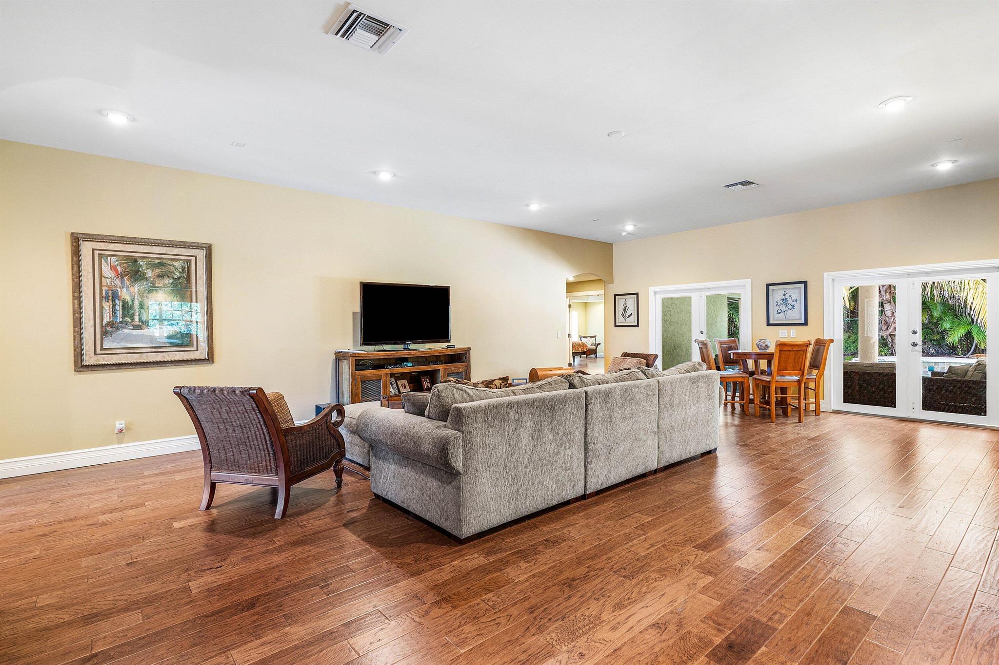 10295 Saint Andrews Road