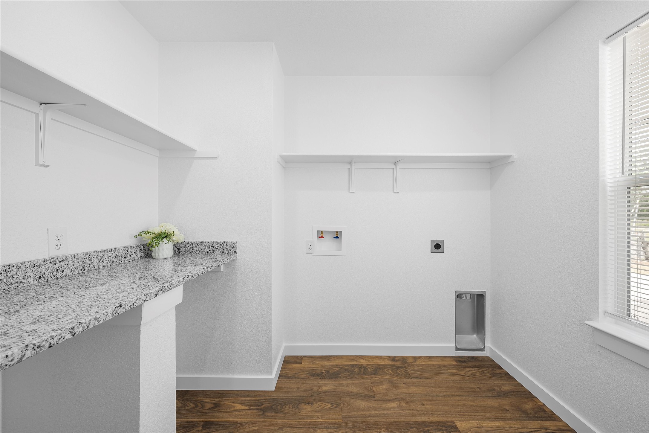 1124 Faulkner Lane