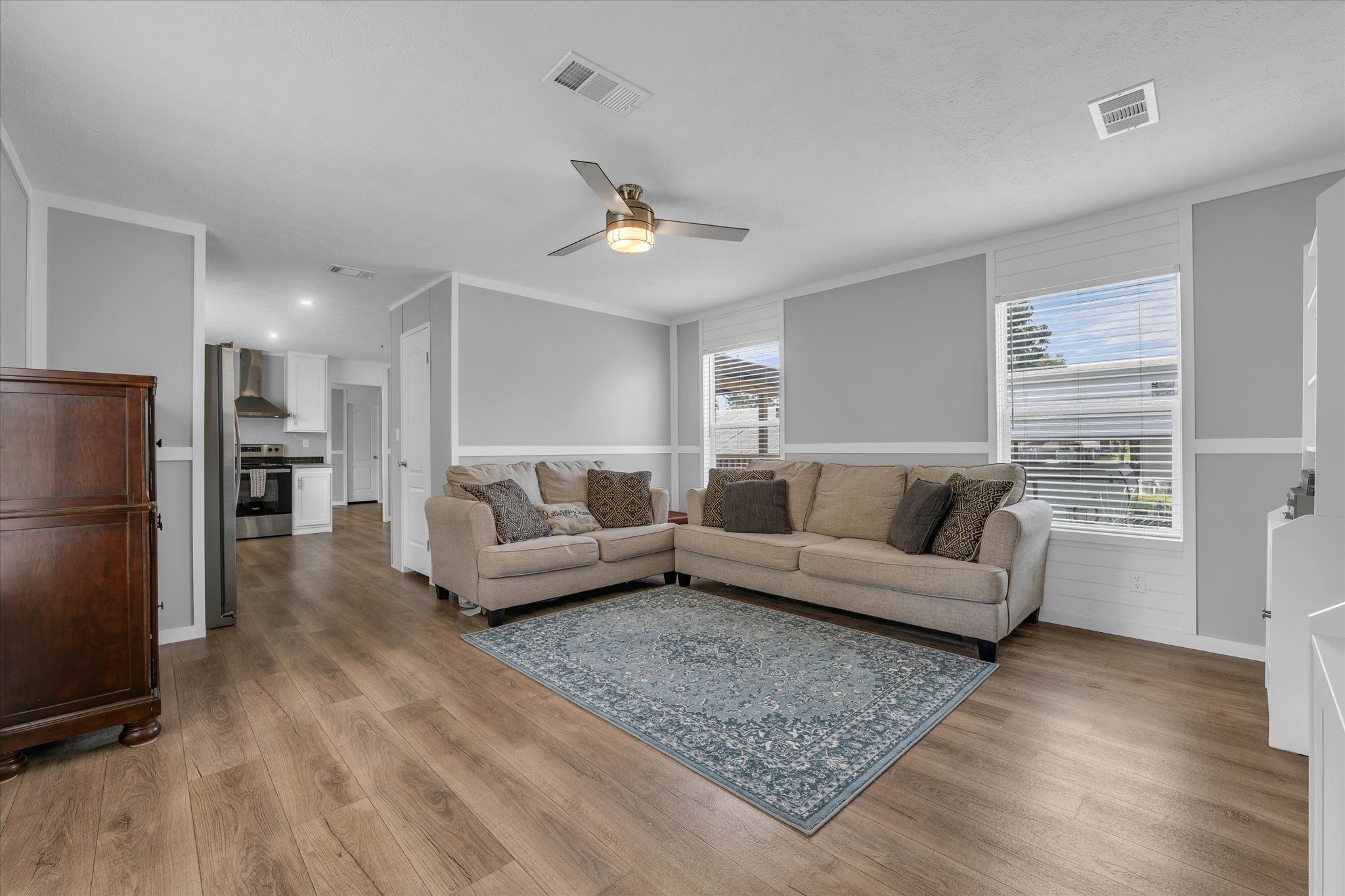 333 S Charles Street