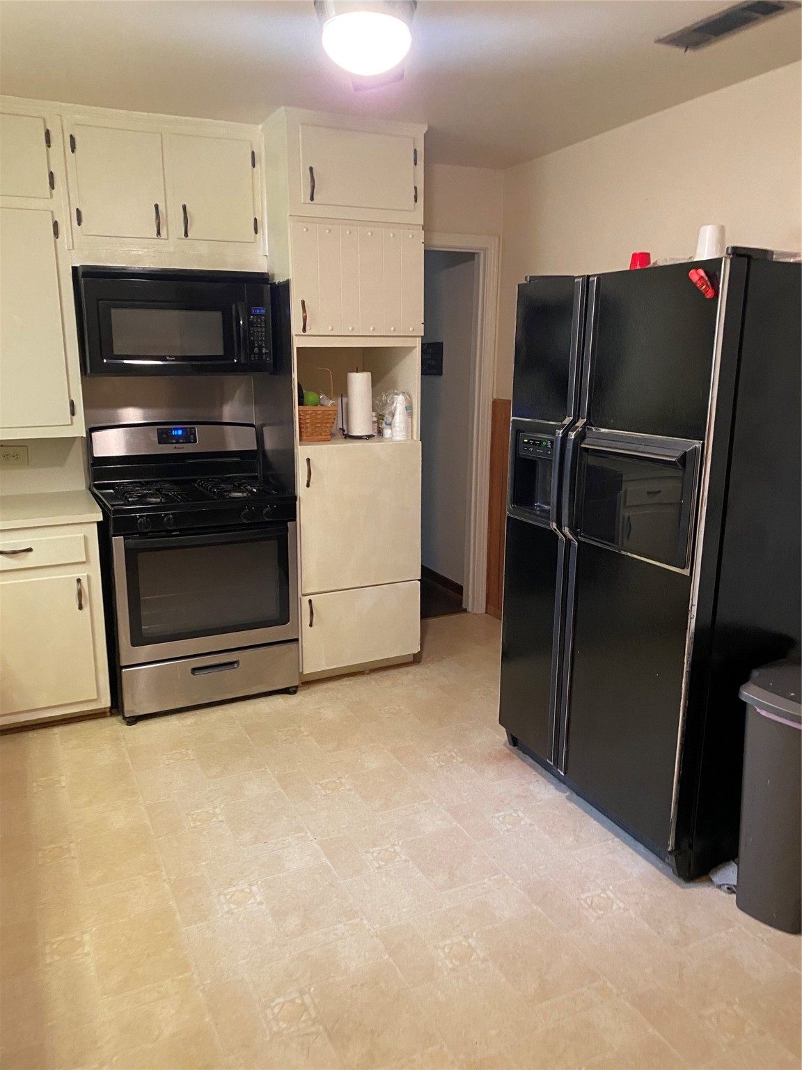 3125 Mcferrin Avenue