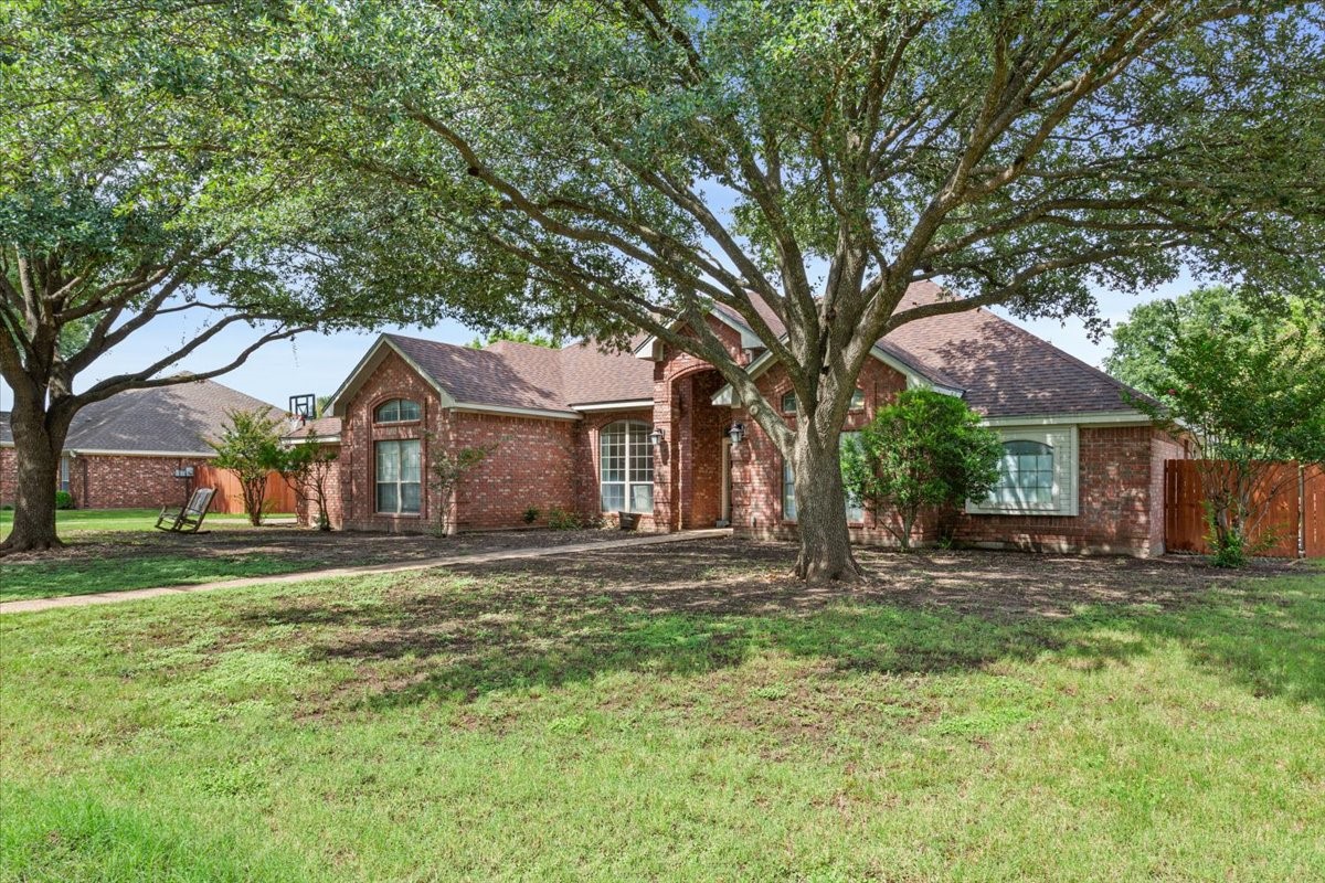 1102 Evening Sun Lane