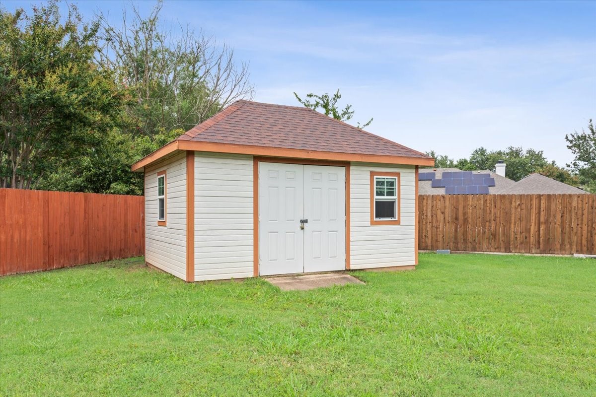 1102 Evening Sun Lane