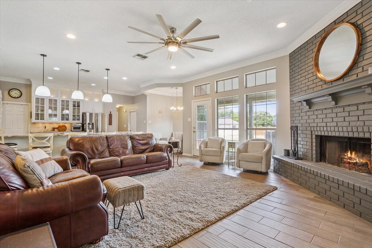 1102 Evening Sun Lane