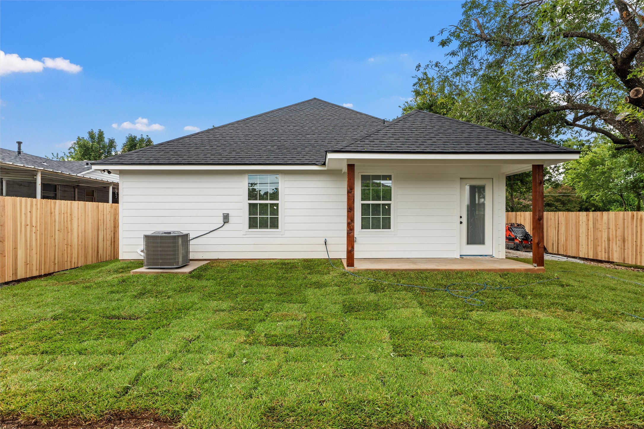 3400 Daughtrey Avenue