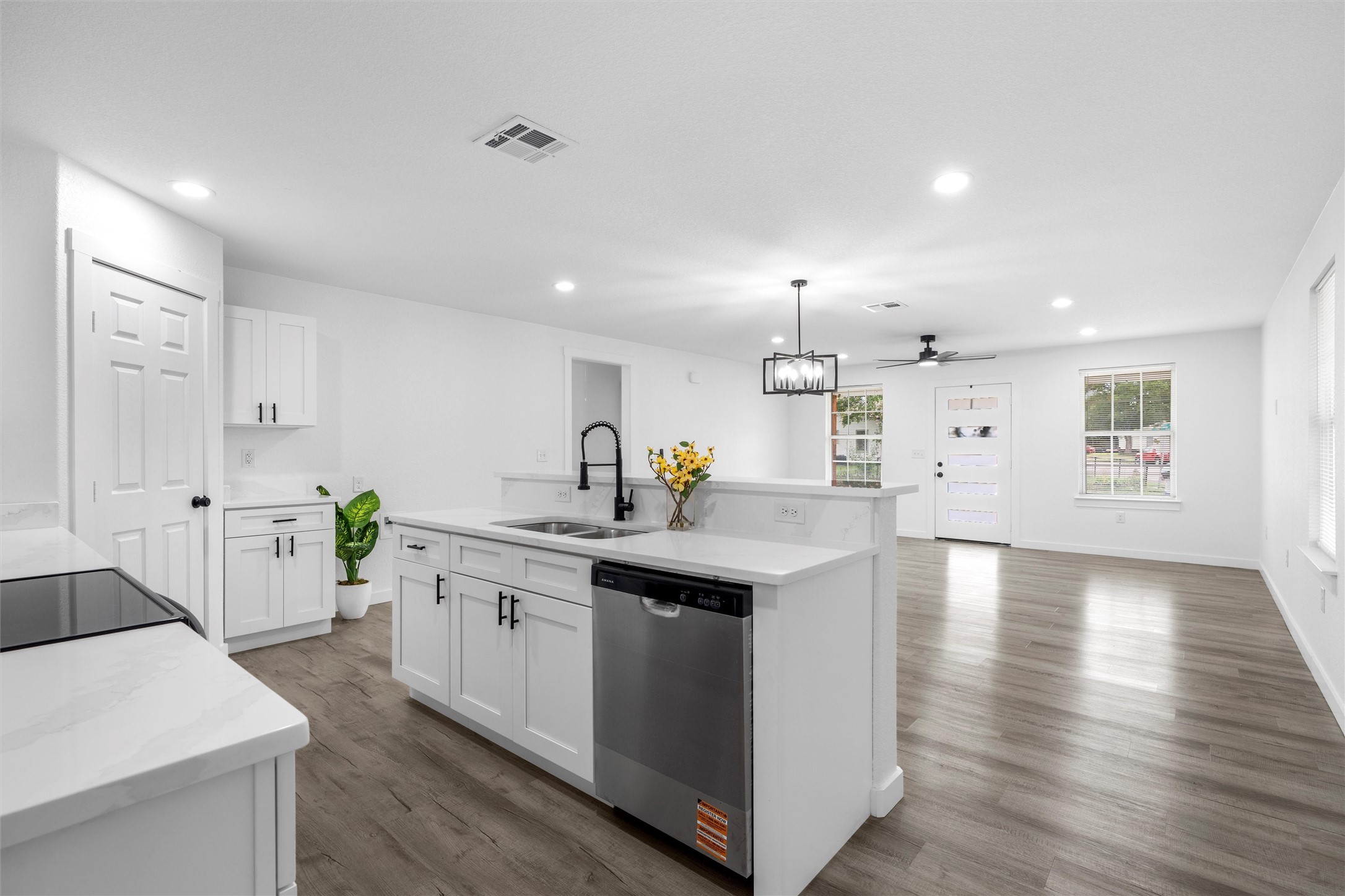 3400 Daughtrey Avenue