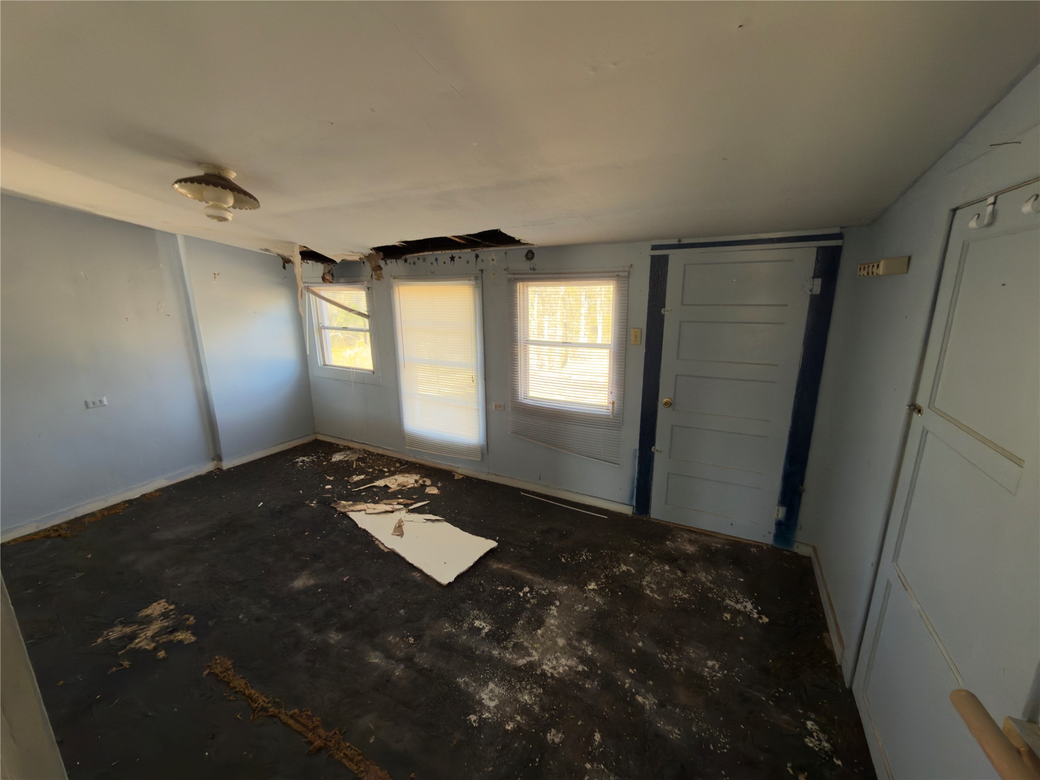 3697 N Rock Creek Loop