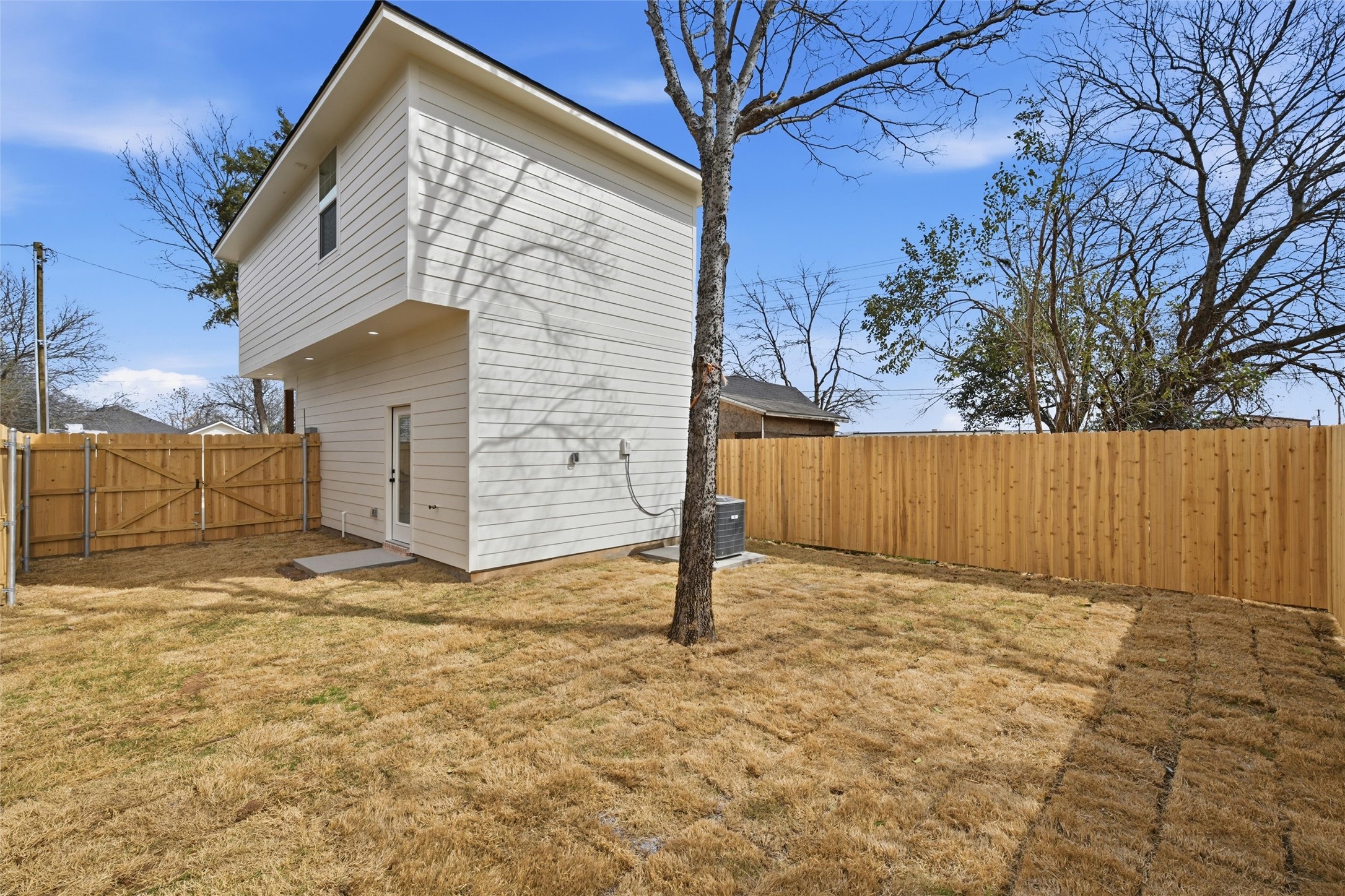 1927 S 20th Street