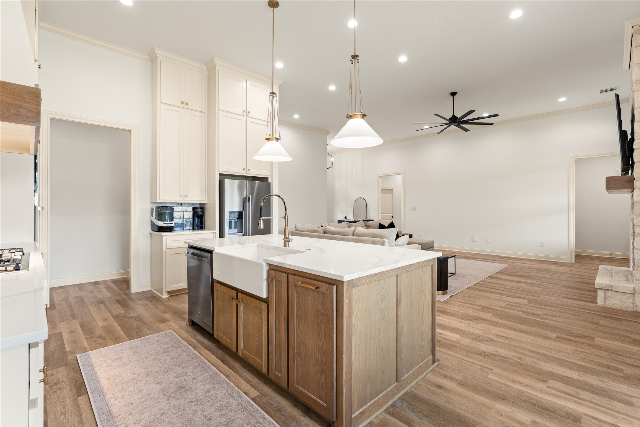 13076 Rainier Drive