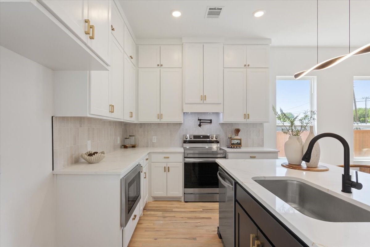 204 3rd Street