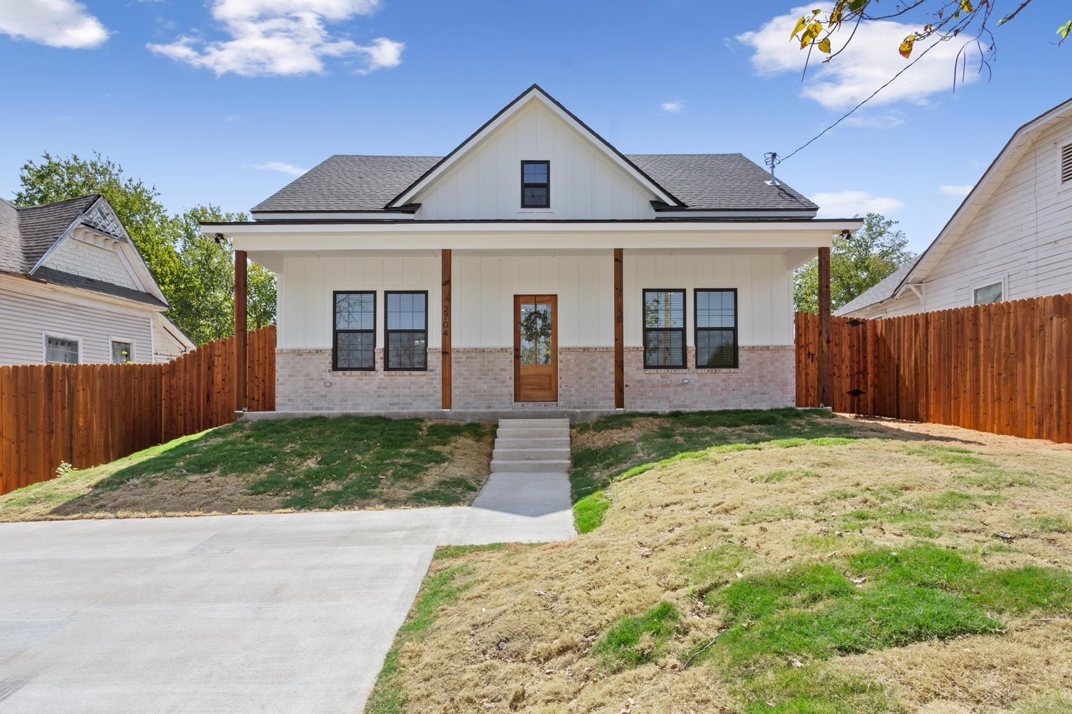 2704 Clay Avenue